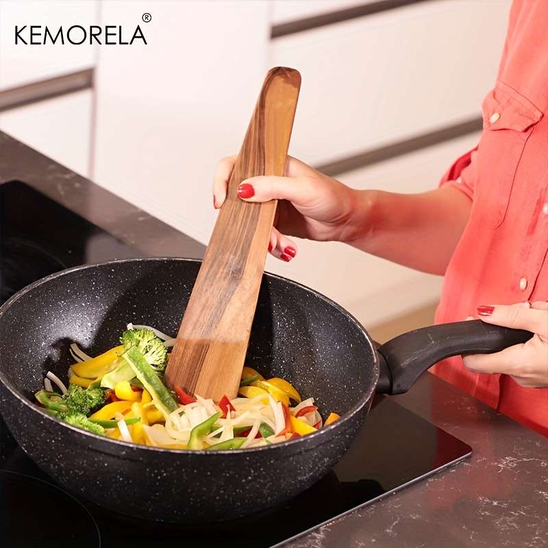 Camping Cooking Windscreen - 1ชิ้นไม้สักเครื่องใช้บนโต๊ะอาหารไม้พายทำอาหารสามเหลี่ยมแบบพกพากลางแจ้งแคมป์ปิ้งอุปกรณ์ครัว